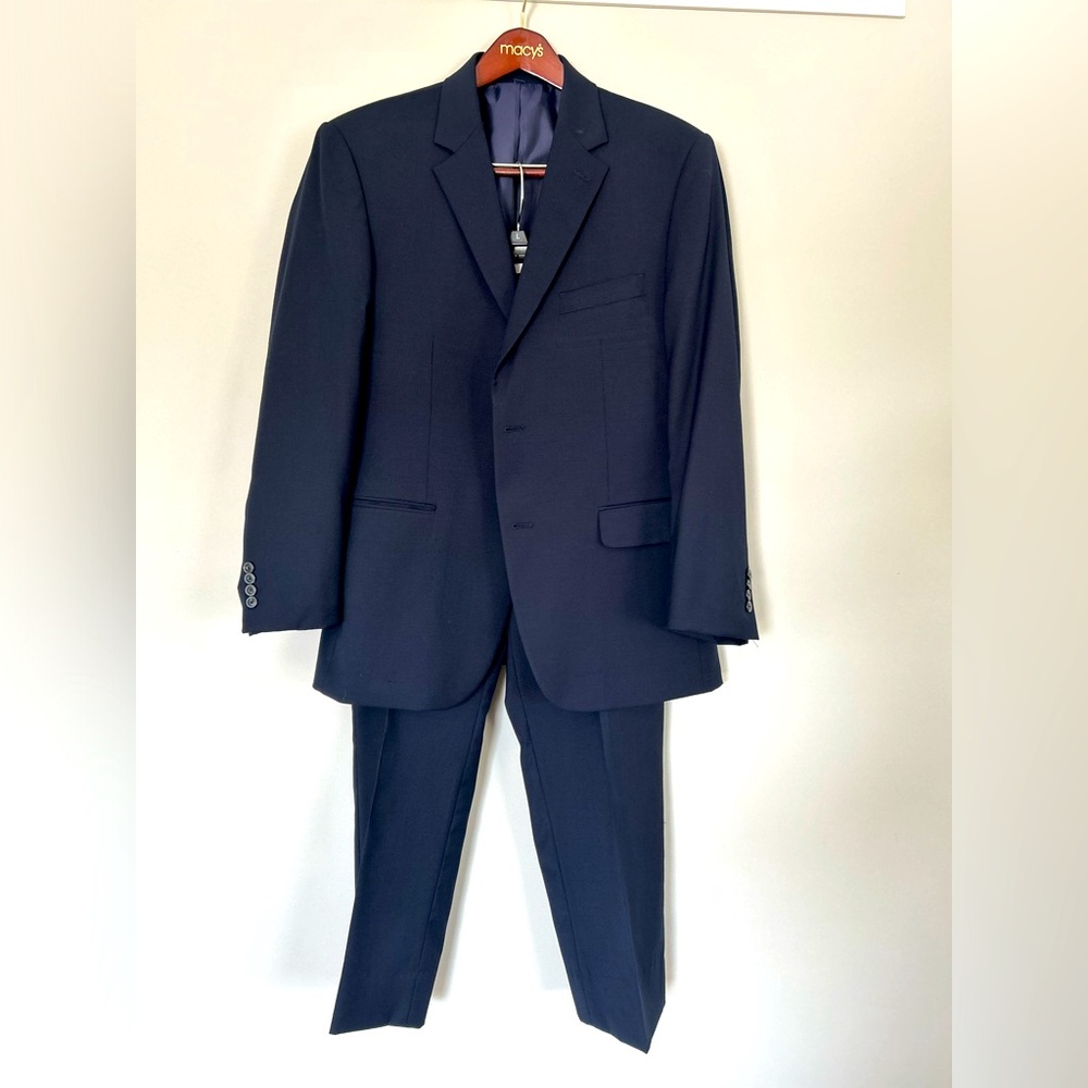 Jos. A Banks 1905 new Tradition Tailored Fit Single Breasted Suit